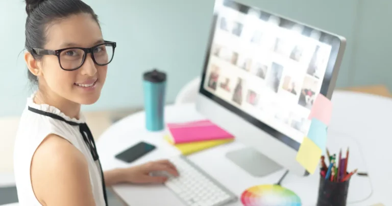 Freelance vs Full-time Careers for Designers - Cover